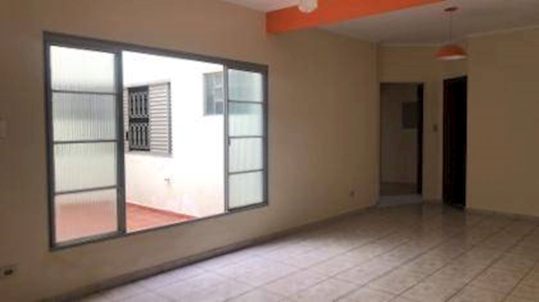 Casa na Vila Taveirópolis - Campo Grande/MS, localizado em Campo Grande - MS, bairro Vila Taveirópolis