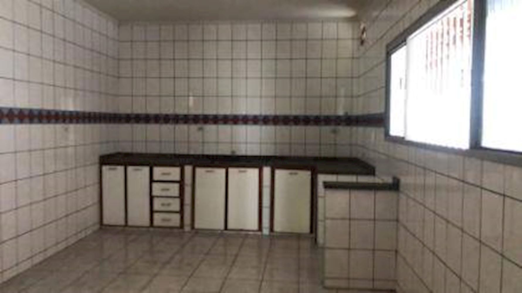 Casa na Vila Taveirópolis - Campo Grande/MS, localizado em Campo Grande - MS, bairro Vila Taveirópolis