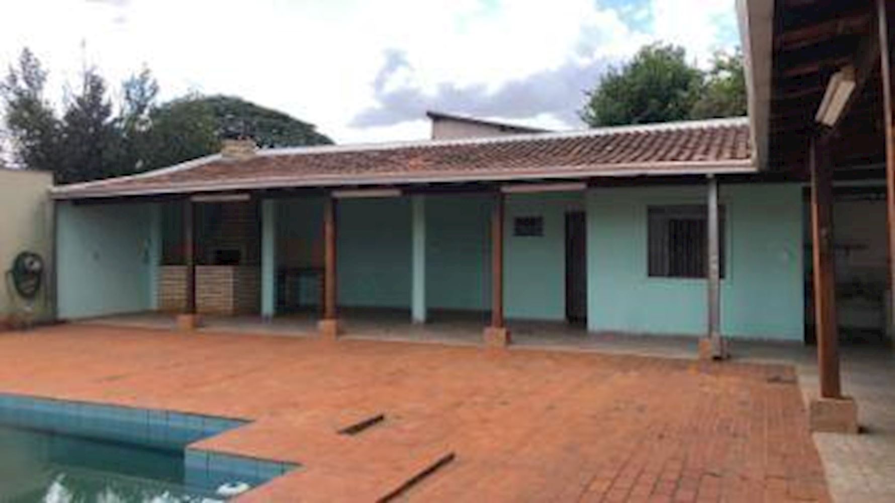 Casa na Vila Taveirópolis - Campo Grande/MS, localizado em Campo Grande - MS, bairro Vila Taveirópolis
