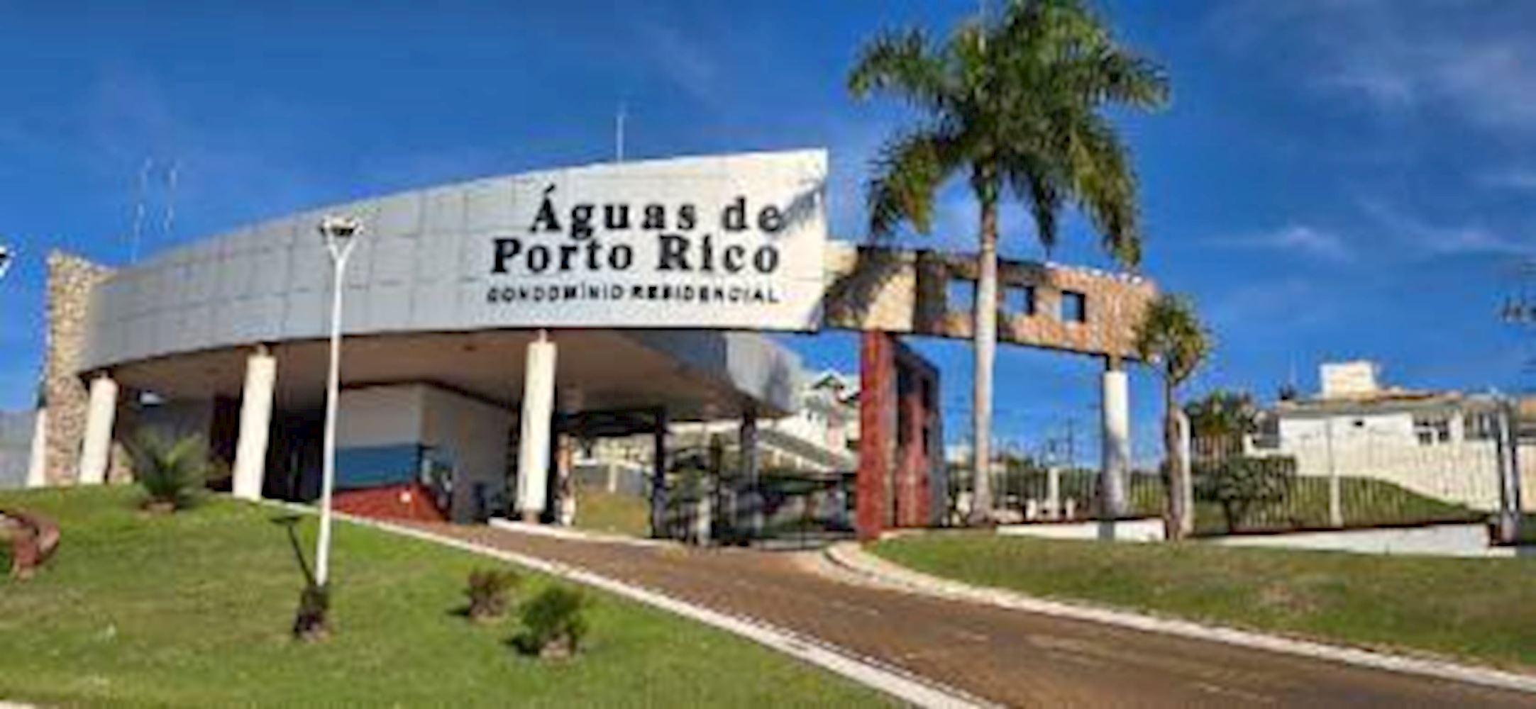 Casa no Centro - Porto Rico/PR, localizado em Porto Rico - PR, bairro Centro