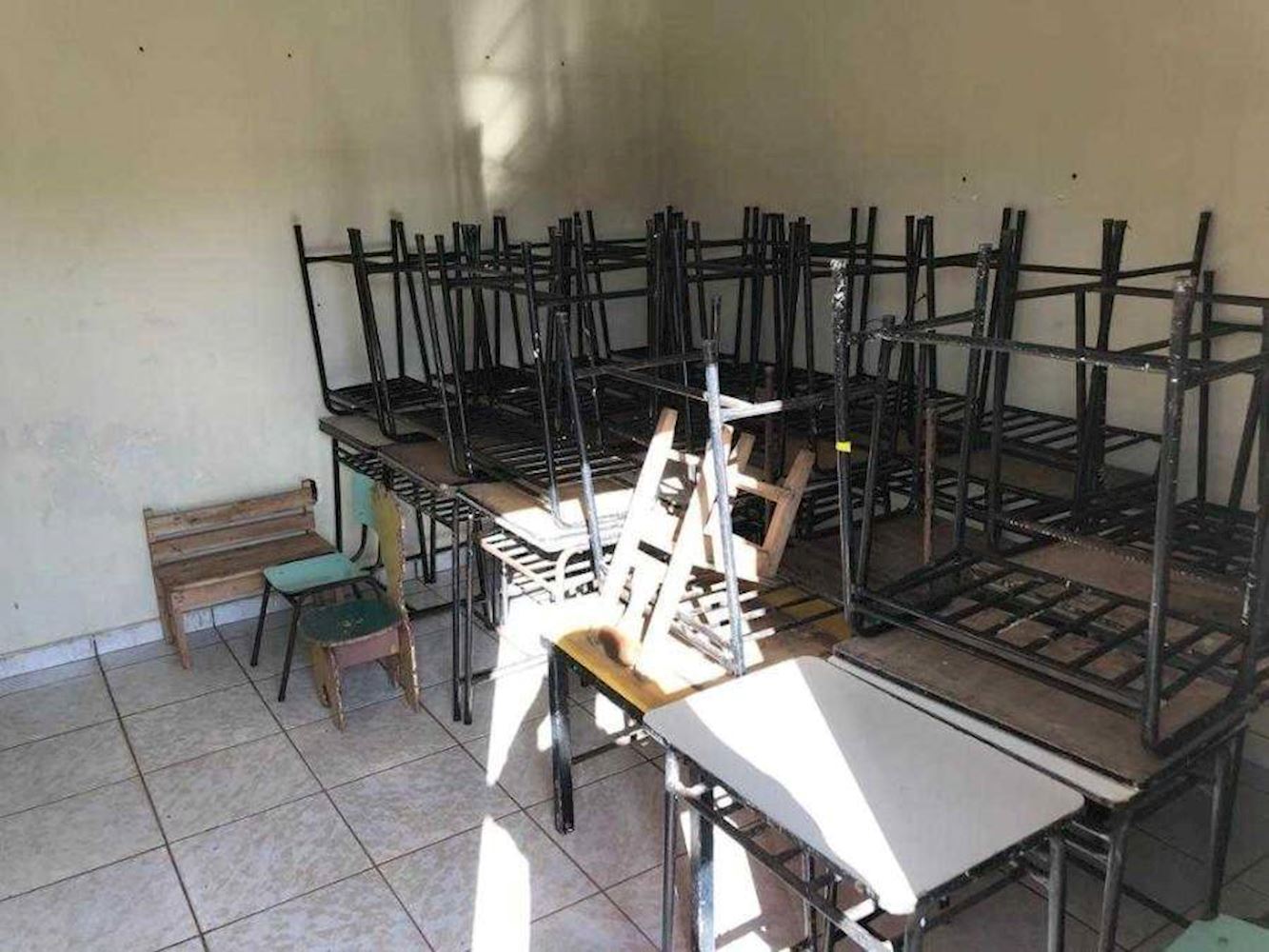 Casa no Parque Estrela D'Alva IX em Luziânia/GO, localizado em Luziânia - GO