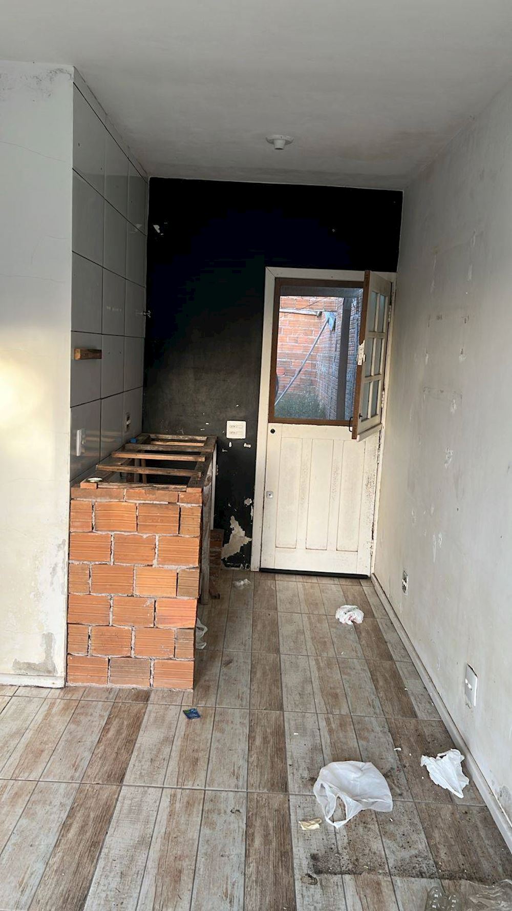 Casa em Laranjal - Pelotas/RS, localizado em Pelotas - RS, bairro Laranjal