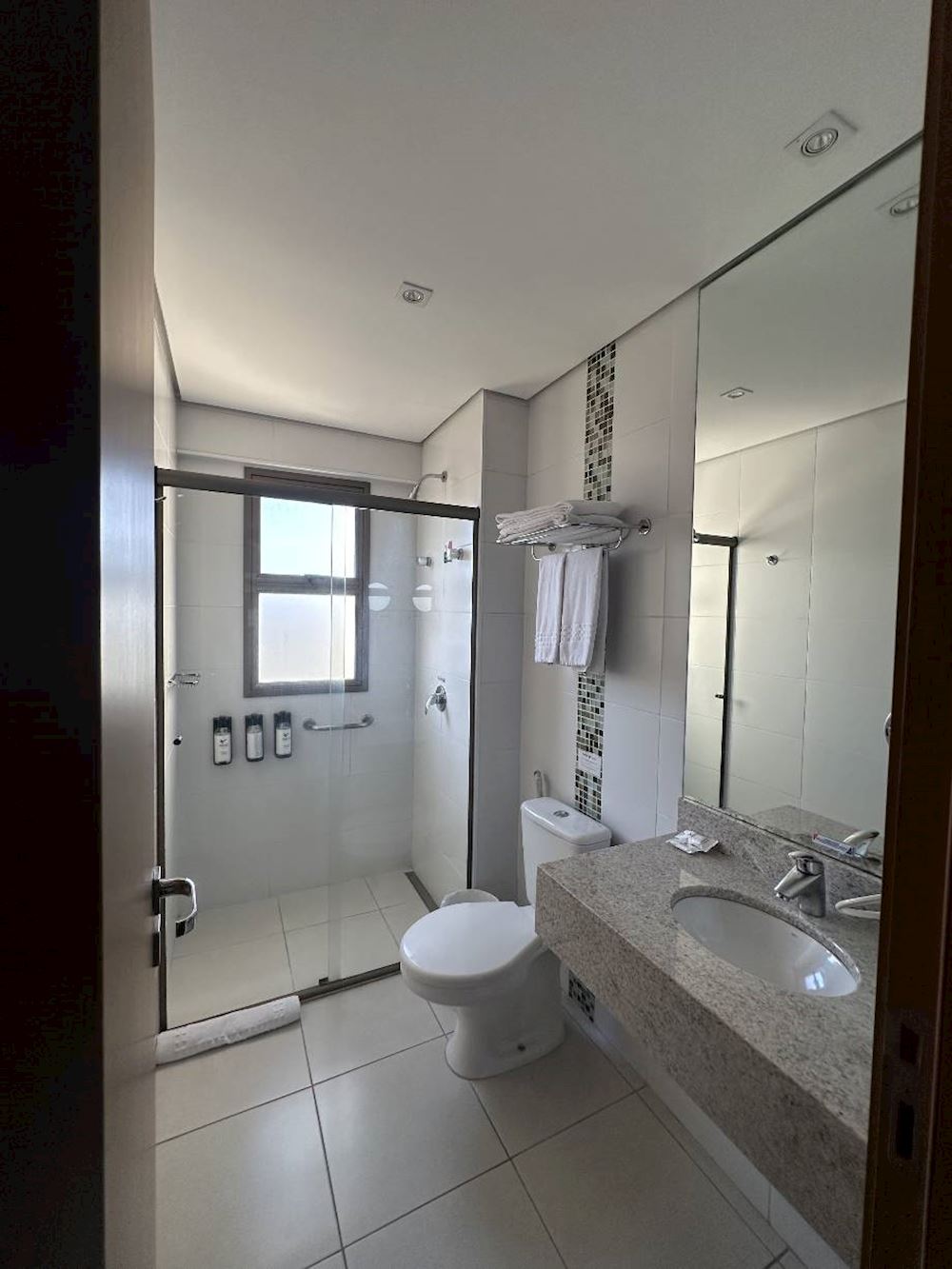 Apartamento (Hotel) no "Vilaboim Center" - Residencial Flórida - Ribeirão Preto/SP, localizado em Ribeirão Preto - SP, bairro Residencial Flórida