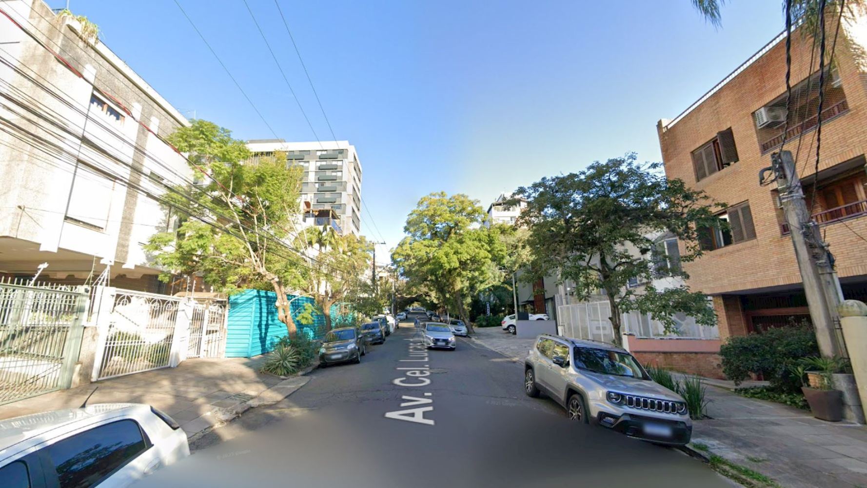 Apartamento no "Edifício Dom Hernesto" - Mont'Serrat - Porto Alegre/RS, localizado em Porto Alegre - RS, bairro Mont'serrat