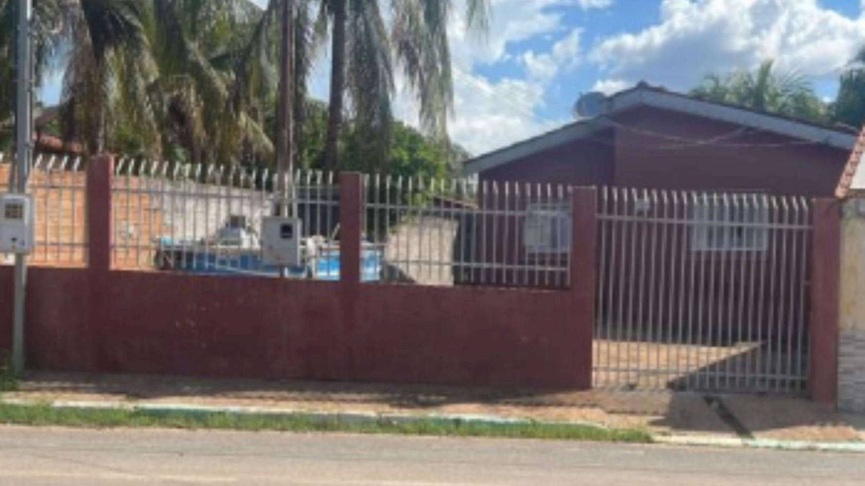 Casa no Centro de Santo Antônio do Leverger/MT, localizado em Santo Antônio De Leverger - MT, bairro Centro