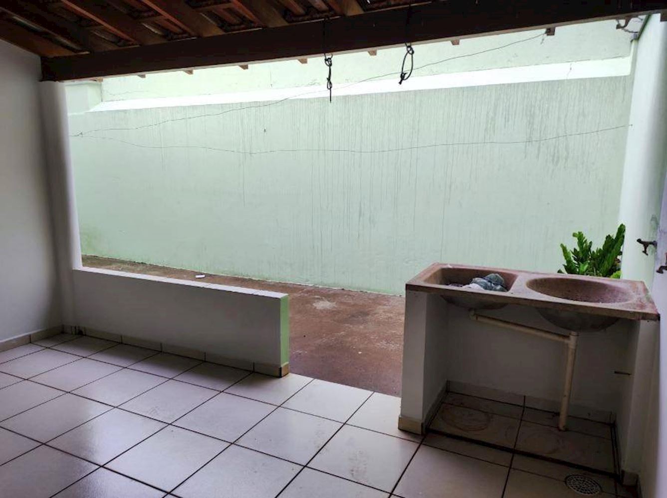 Casa no Bairro Ipe Amarelo em Frutal/MG, localizado em Frutal - MG, bairro Ipe Amarelo