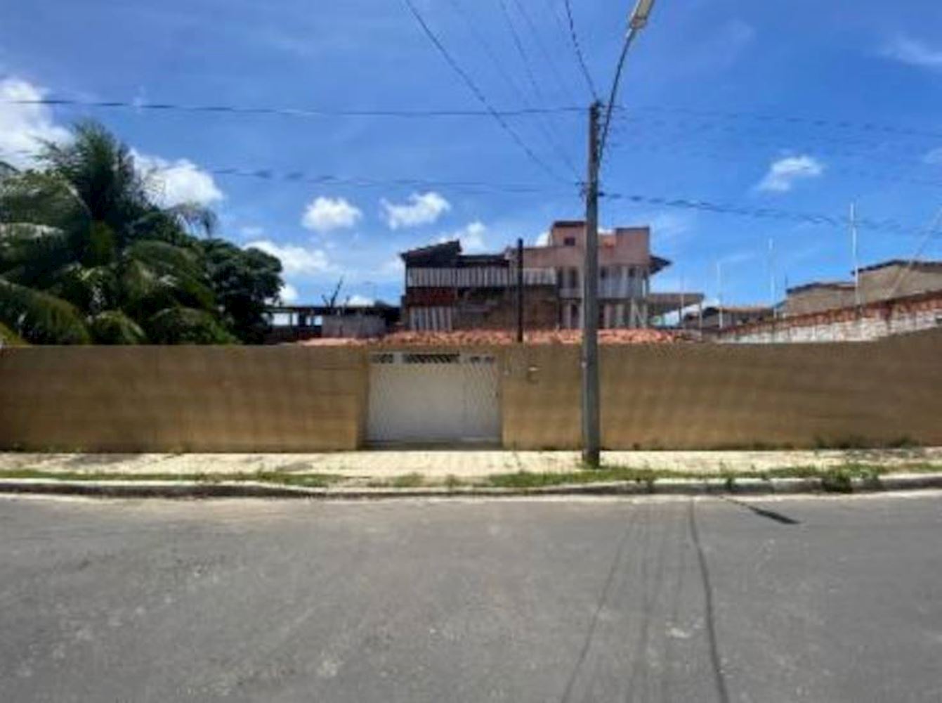 Imagem do imóvel Casa no "Cond.Residencial Park Rio Sauacuhy II" em Pajuçara - Maceió/AL