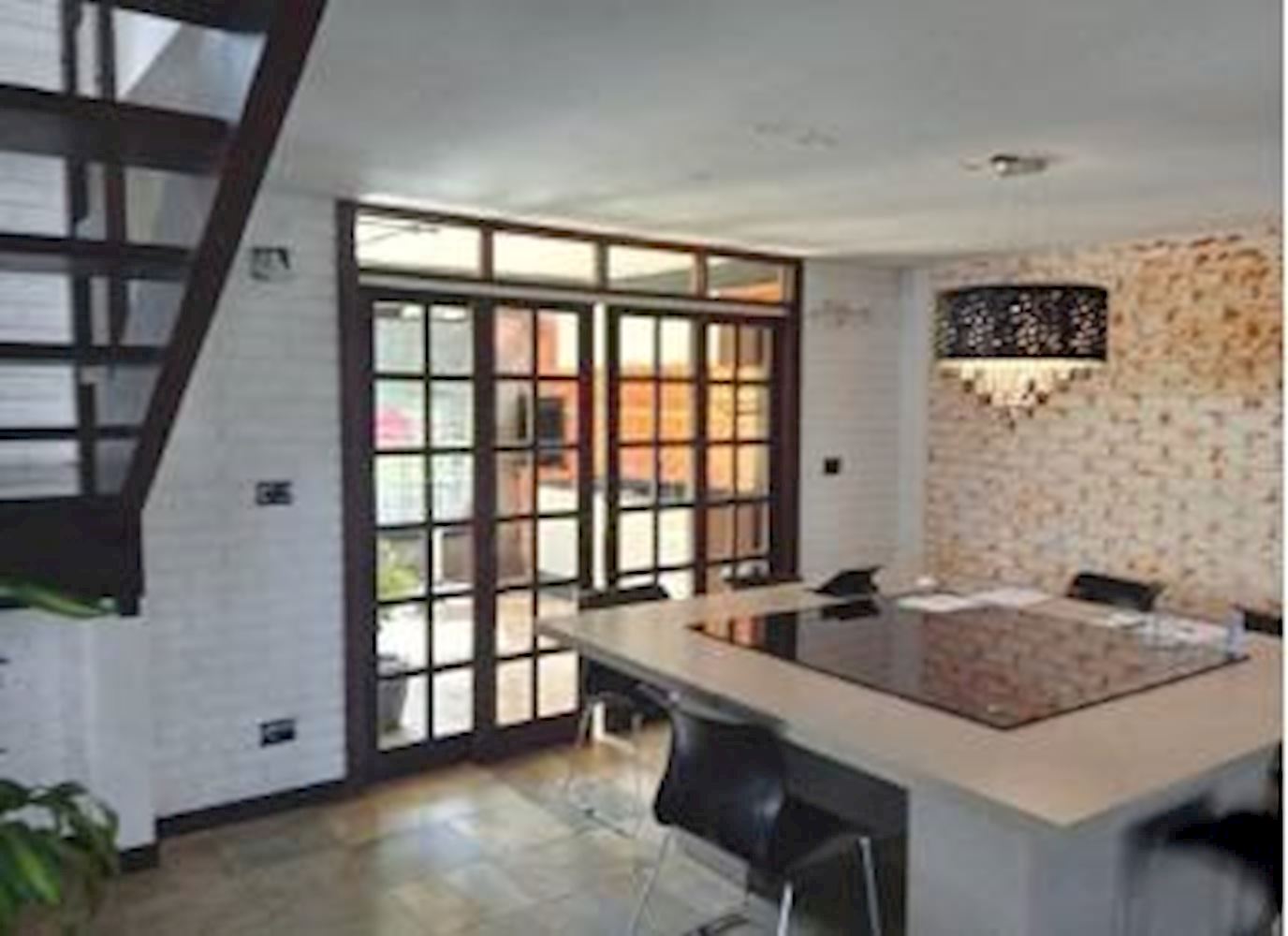 Casa em Floresta - Joinville/SC, localizado em Joinville - SC, bairro Floresta
