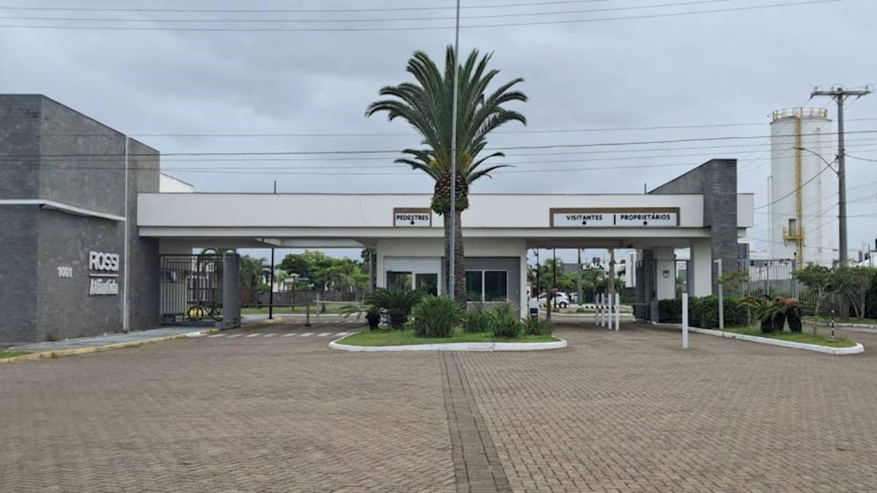 Apartamento no "Cond. Rossi Atlântida" em Atlântida - Xangri-Lá/RS, localizado em Capão Da Canoa - RS, bairro Atlântida
