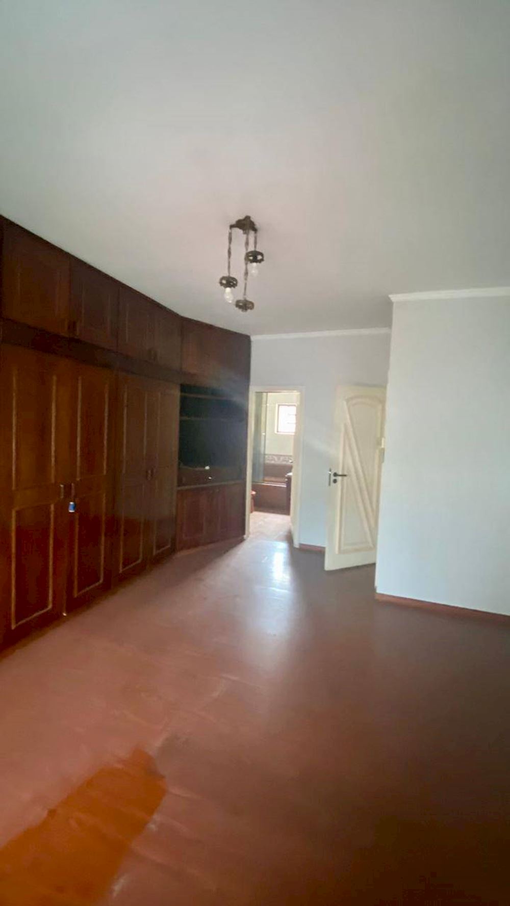 Casa no Centro em Pouso Alegre/MG, localizado em Pouso Alegre - MG, bairro Centro