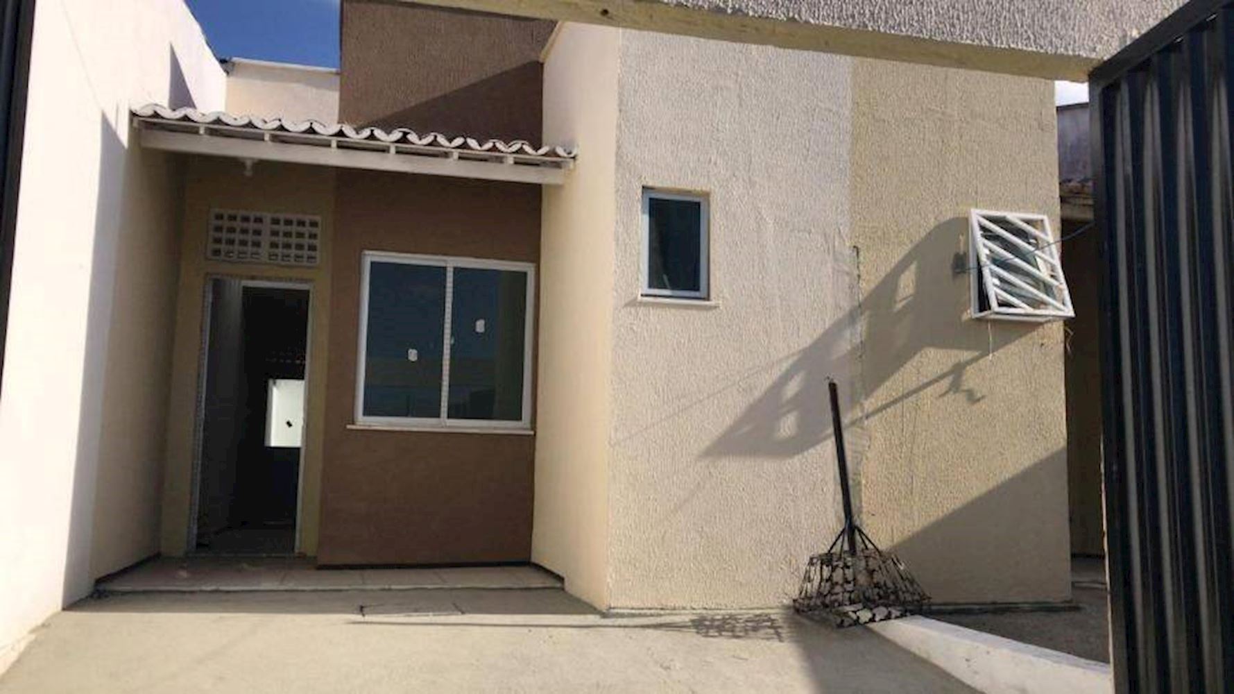 Casa no Bairro Furna Da Onça - Maracanaú/CE, localizado em Maracanaú - CE, bairro Furna da Onça
