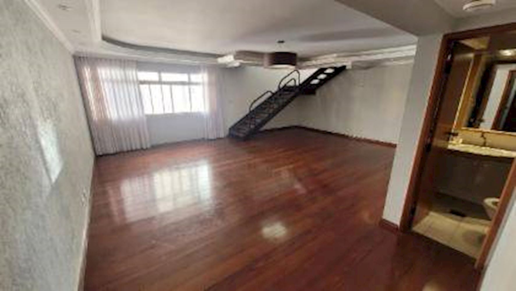 Apartamento no Setor Bueno em Goiânia/GO, localizado em Goiânia - GO, bairro Setor Bueno