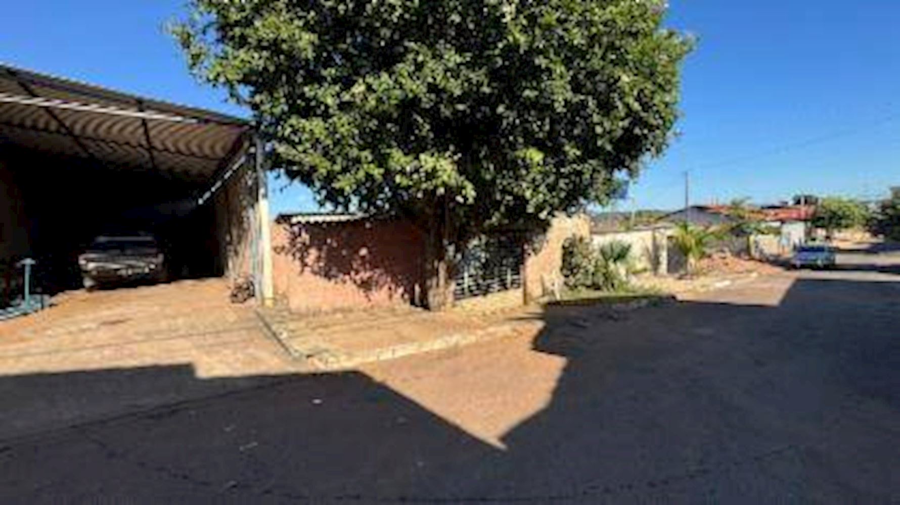 Casa no Loteamento Residencial Lago Azul - Crixás/GO, localizado em Crixás - GO