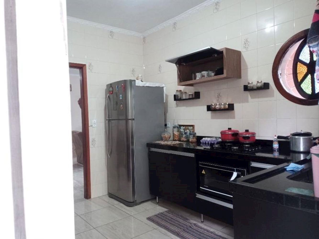 Casa no Parque Balneário Oasis em Peruíbe/SP, localizado em Peruíbe - SP