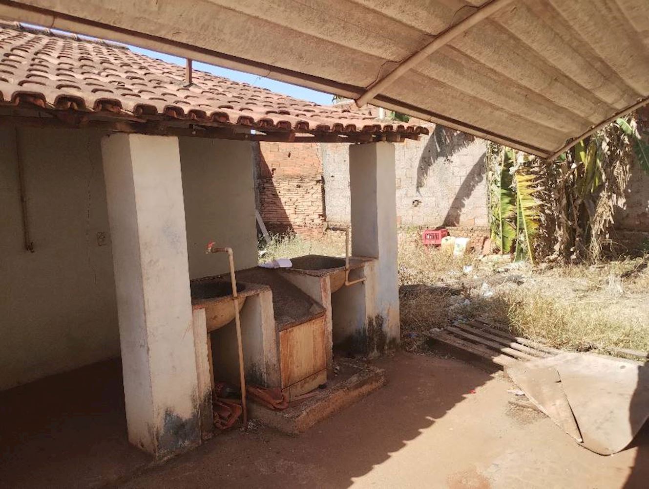 Casa em Lagoa Azul II - Ituiutaba/MG, localizado em Ituiutaba - MG, bairro Lagoa Azul Ii