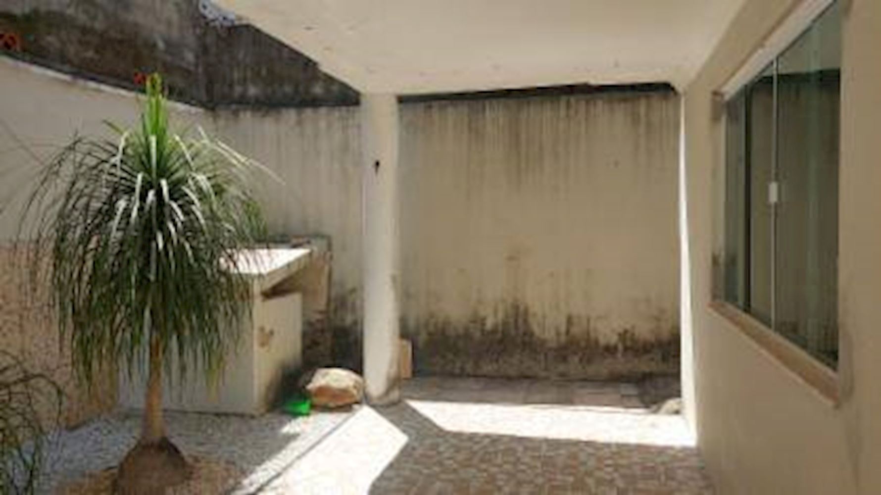 Casa em Lagoa Redonda - Fortaleza/CE, localizado em Fortaleza - CE, bairro Lagoa Redonda