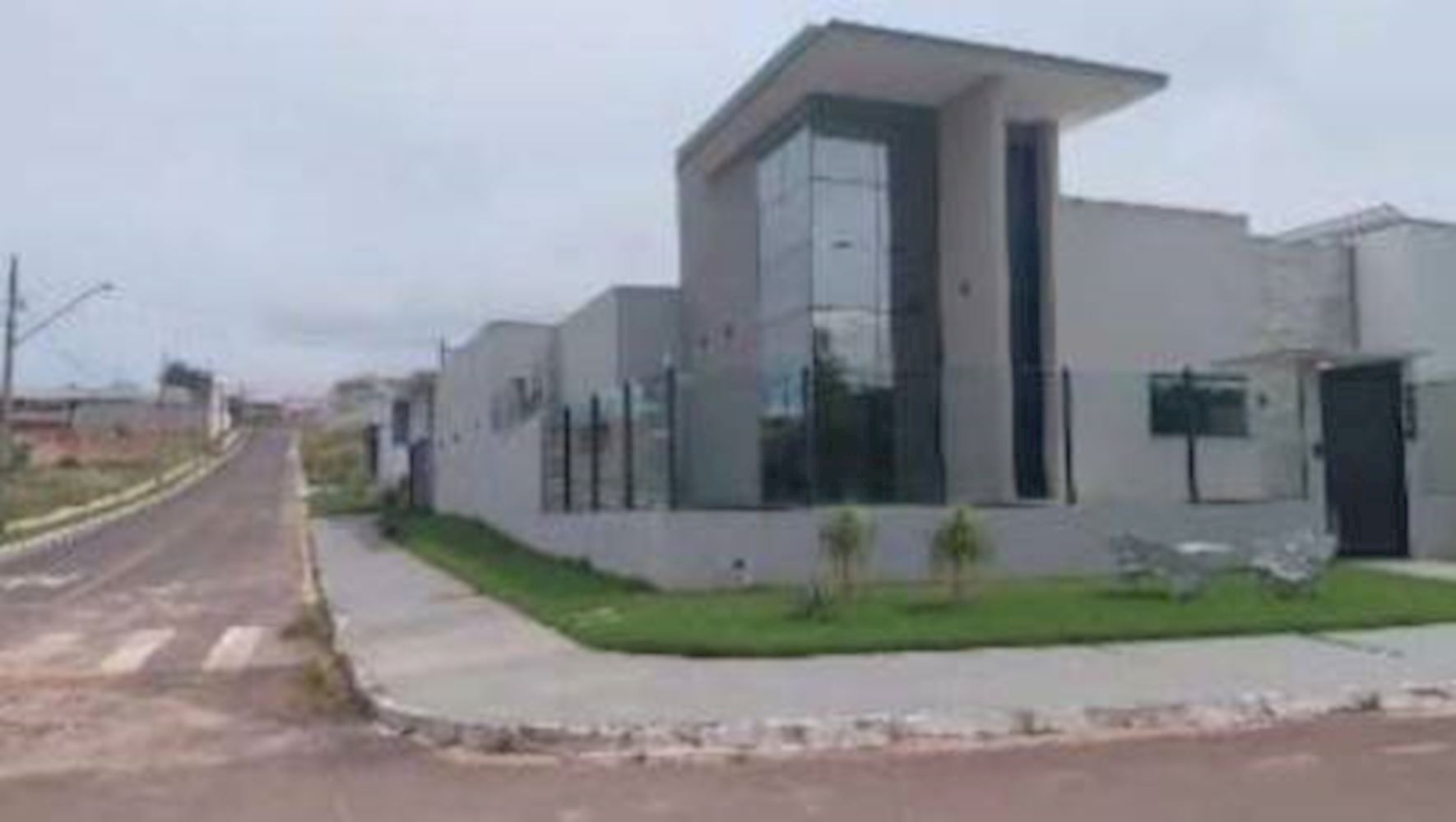 Casa no Centro - Água Boa/MT, localizado em Água Boa - MT, bairro Centro