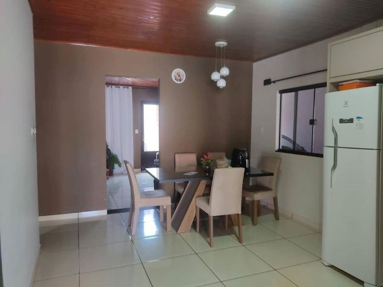 Casa no Vila Vicentina em Maracaju/MS, localizado em Maracaju - MS, bairro Vila Vicentina
