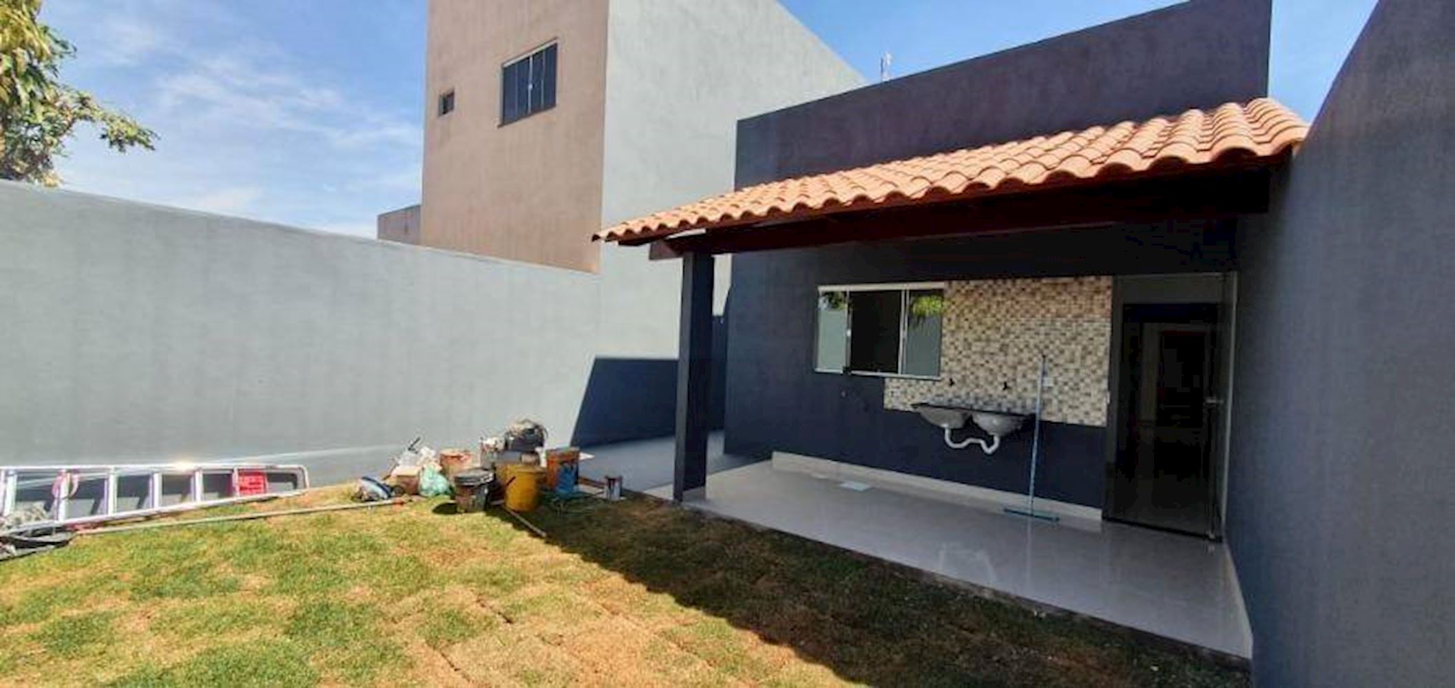 Casa no Brasil em Santa Helena de Goiás/GO, localizado em Santa Helena De Goiás - GO