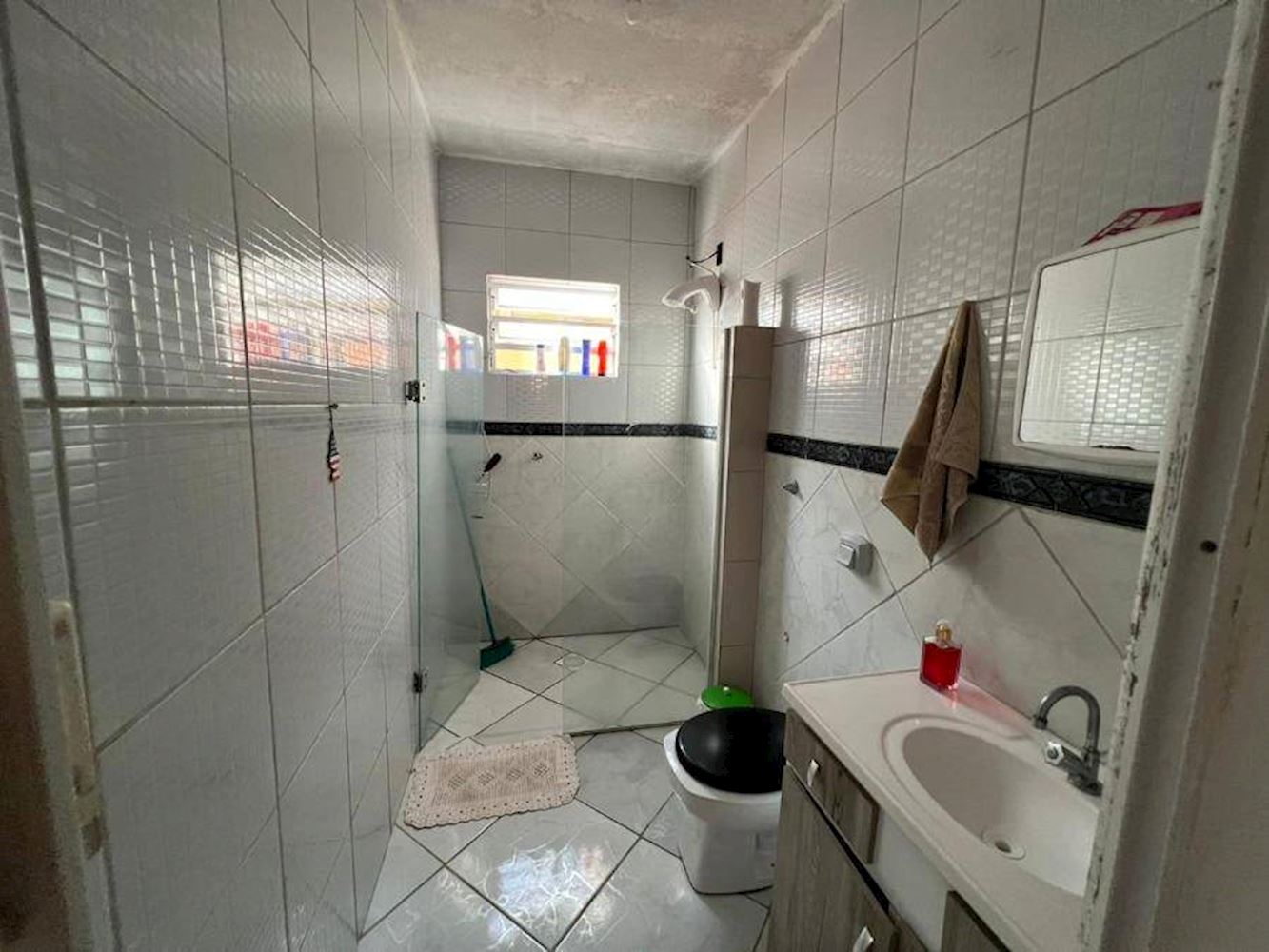 Casa no Santa Luzia em Tubarão/SC, localizado em Tubarão - SC, bairro Santa Luzia