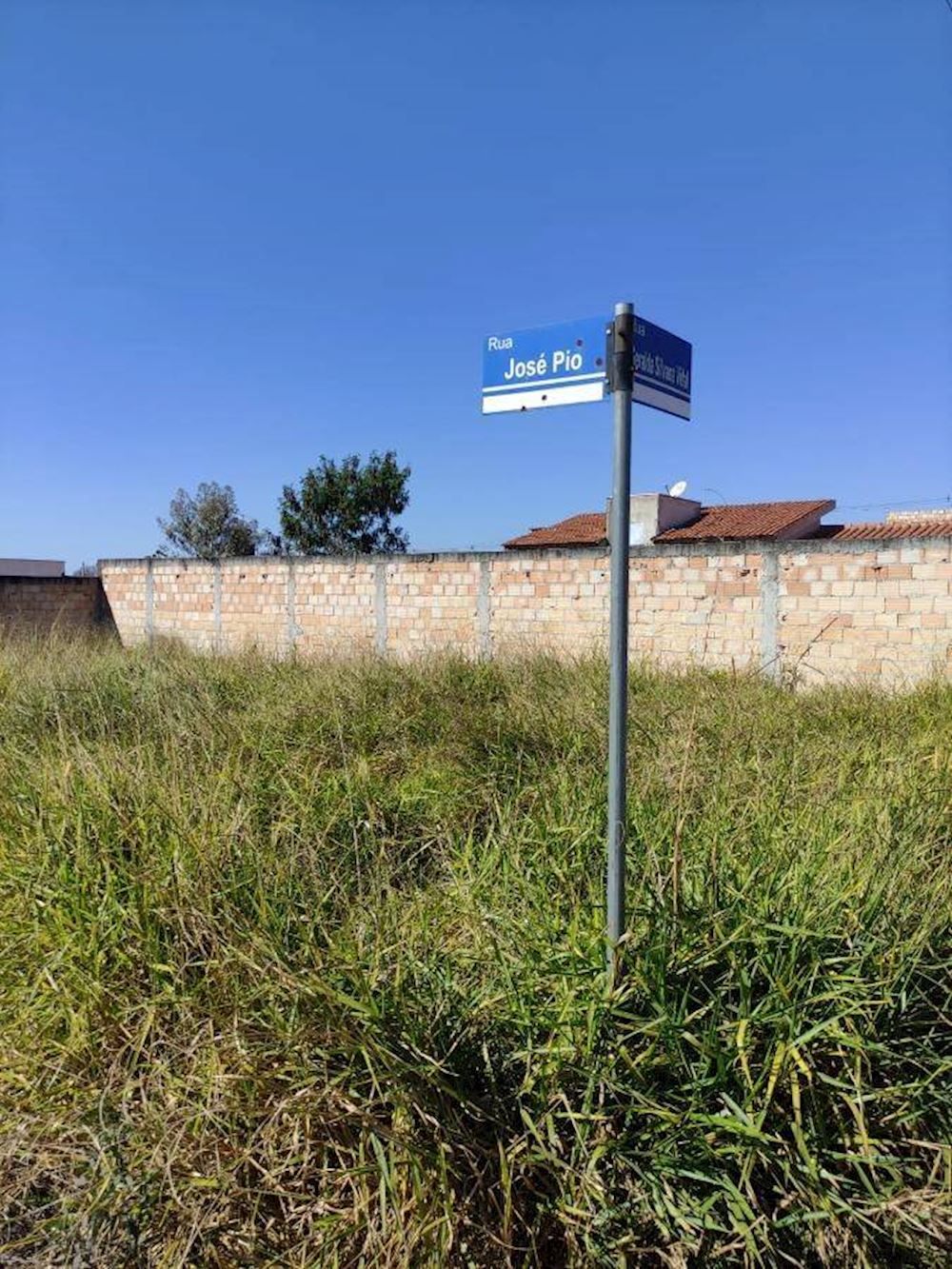 Casa no Americo Silva em Lagoa da Prata/MG, localizado em Lagoa Da Prata - MG, bairro Americo Silva