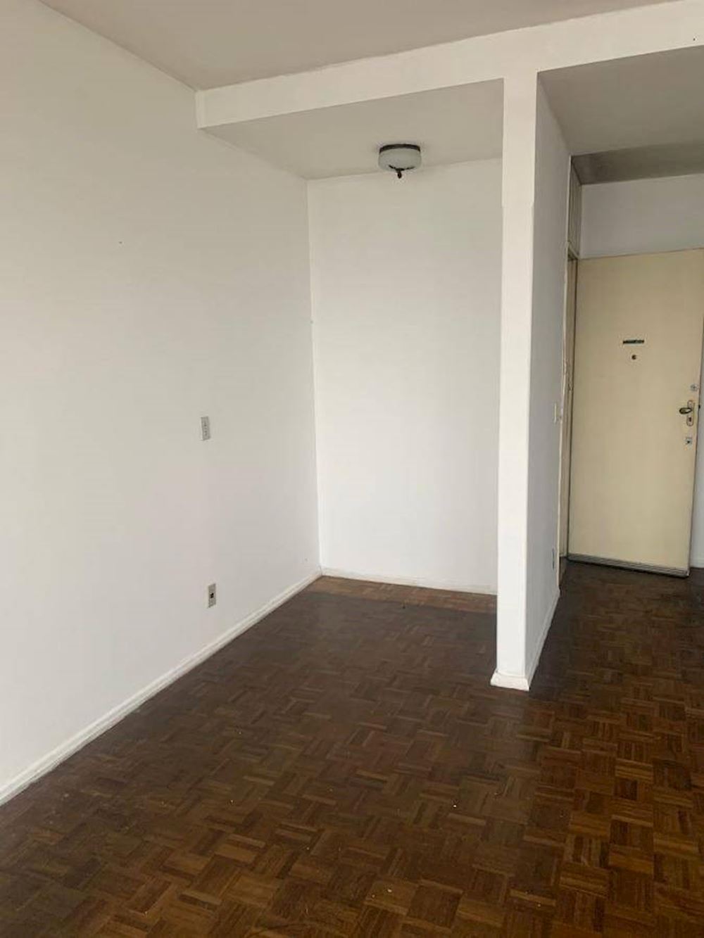 Apartamento no Comercial em Resende/RJ, localizado em Resende - RJ