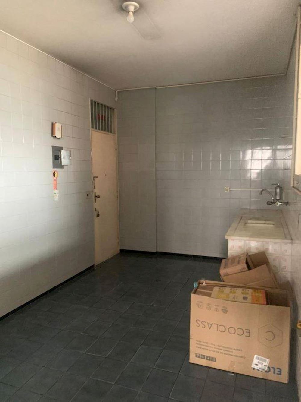 Apartamento no Comercial em Resende/RJ, localizado em Resende - RJ
