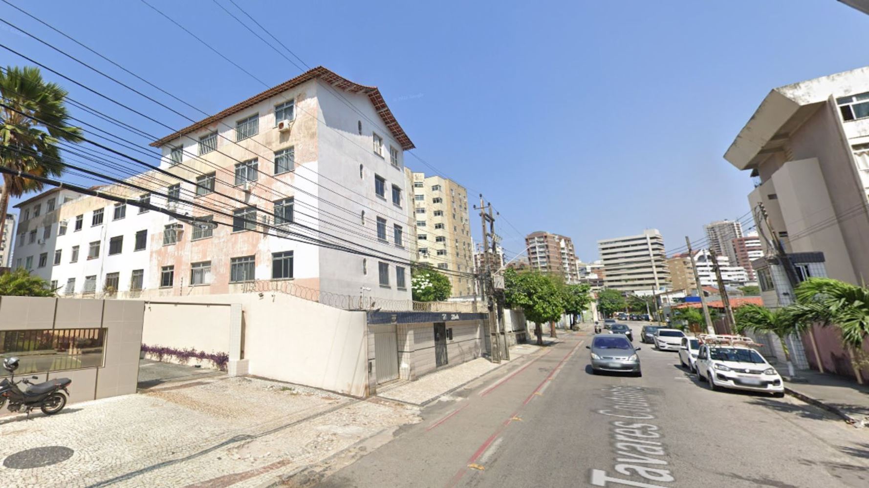 Apartamento no "Condomínio Edifício Mirafiori' - Bairro varjota - Fortaleza/CE, localizado em Fortaleza - CE, bairro Varjota