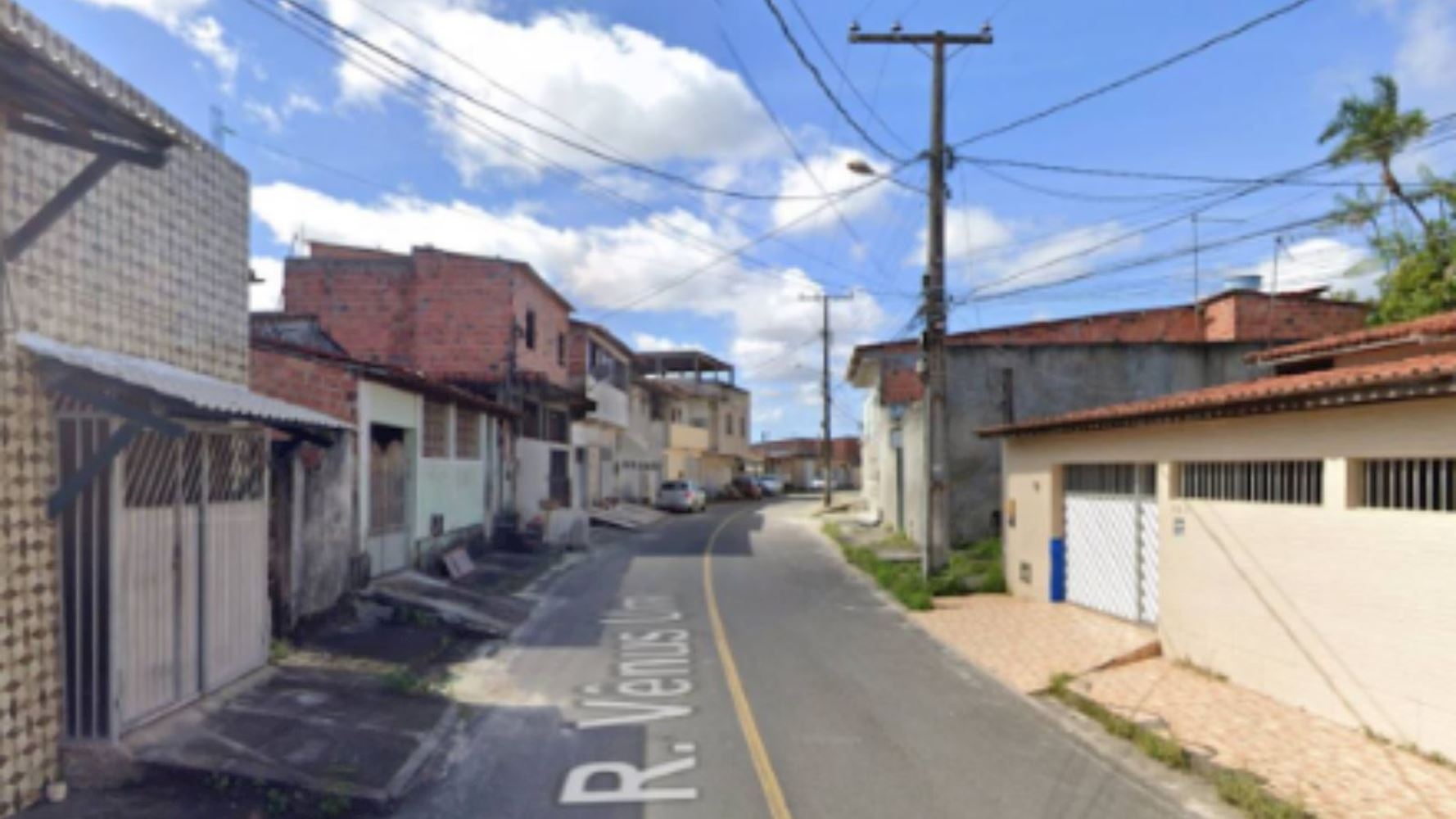 Casa em Gravatá - Camaçari/BA, localizado em Camaçari - BA, bairro Gravatá