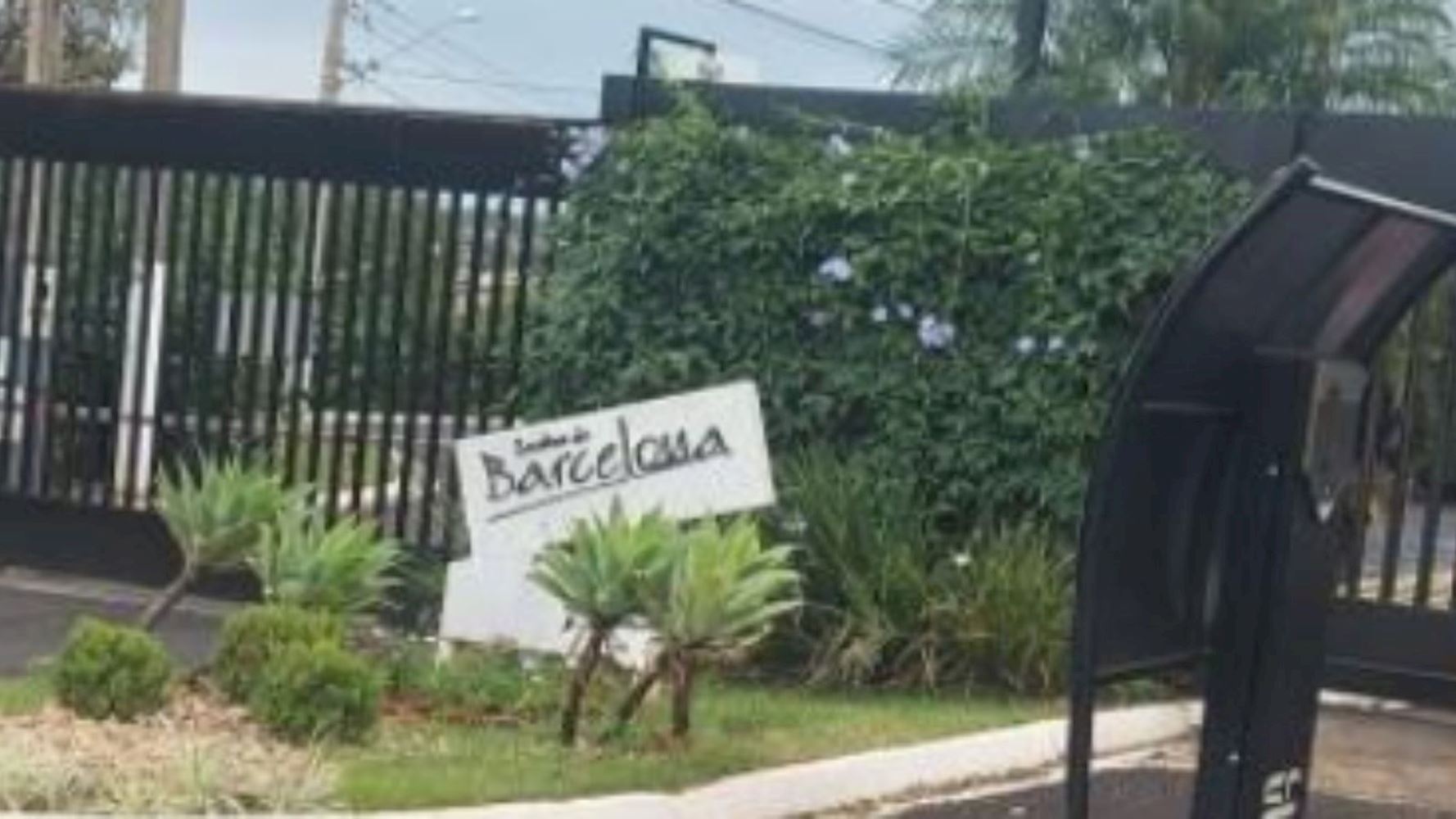 Casa no "Condomínio Residencial Jardins de Barcelona" - Jardim São Caetano - São José do Rio Preto/SP, localizado em São José Do Rio Preto - SP, bairro Jardim São Caetano