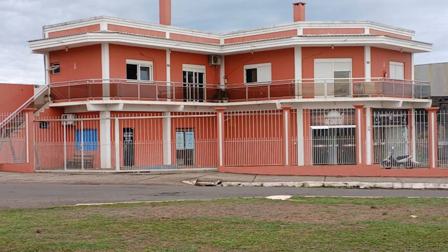 Imagem do imóvel Loja Comercial no "Condomínio Água Azul" - Gaspar Dutra - Santiago/RS