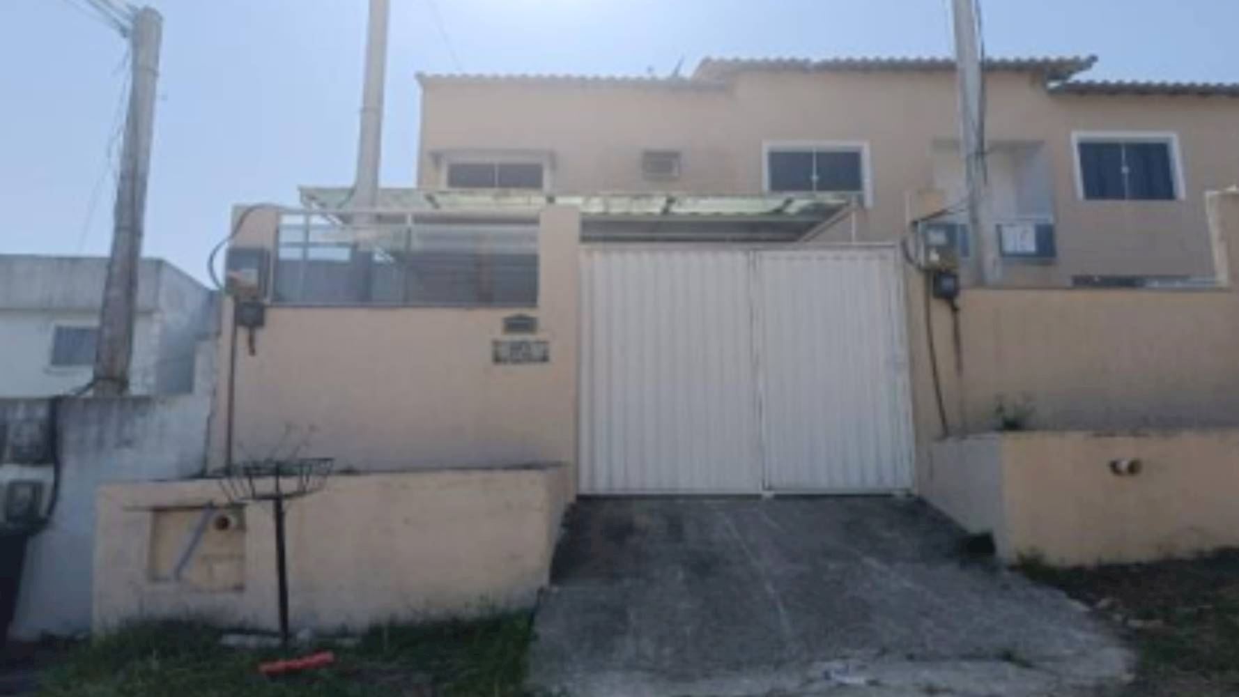 Casa em Sapeatiba - São Pedro da Aldeia/RJ, localizado em São Pedro Da Aldeia - RJ, bairro Sapeatiba