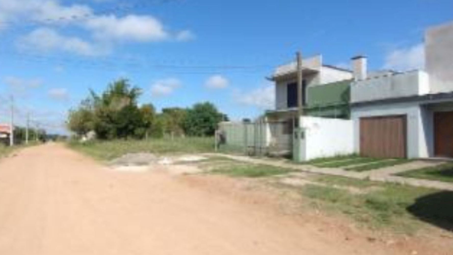 Casa em Tarumã - Bagé/RS, localizado em Bagé - RS, bairro Tarumã