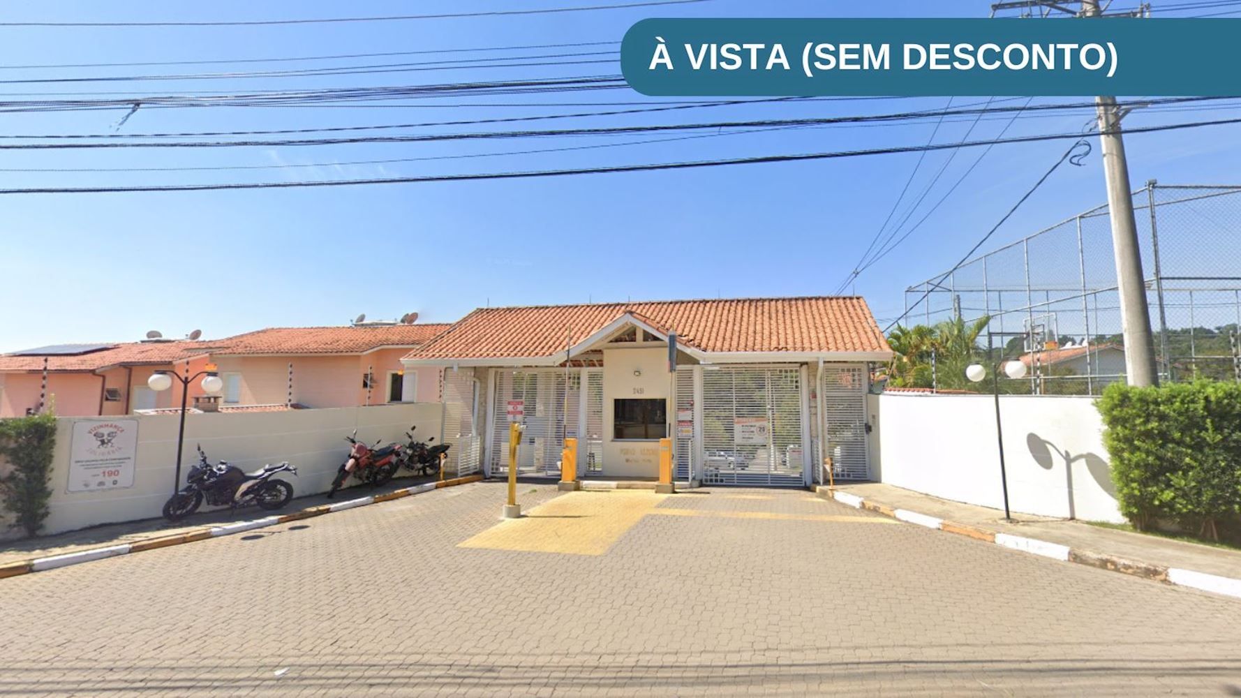 Imagem do imóvel Casa no "Condomínio Residencial Porto Seguro" - Jardim Ipês - Cotia/SP