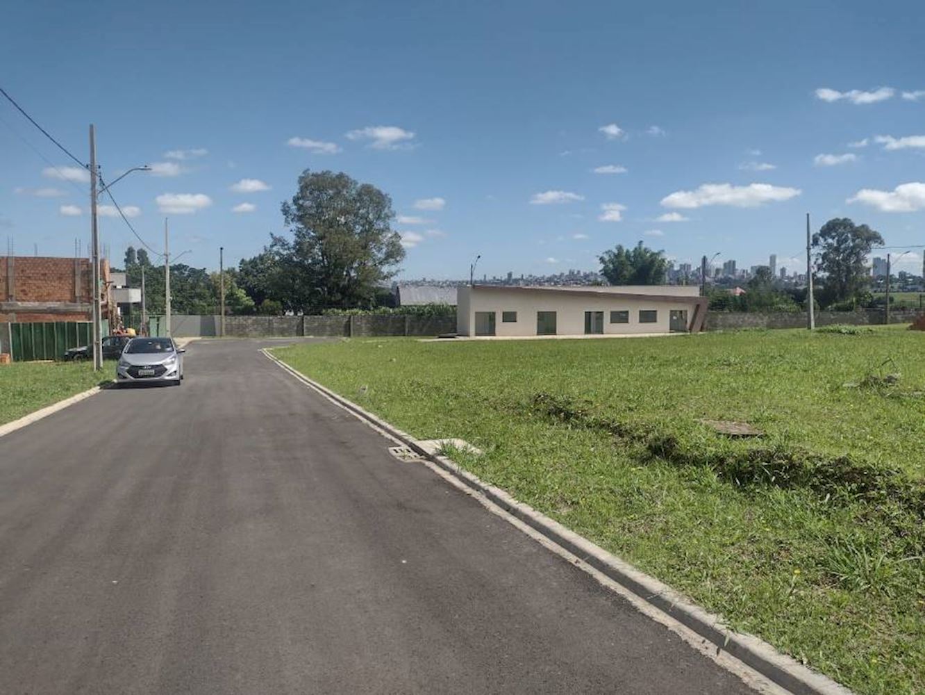 Lote, Em Condomínio, 0 vaga(s) de garagem, localizado em Ponta Grossa - PR, bairro Colônia Dona Luíza