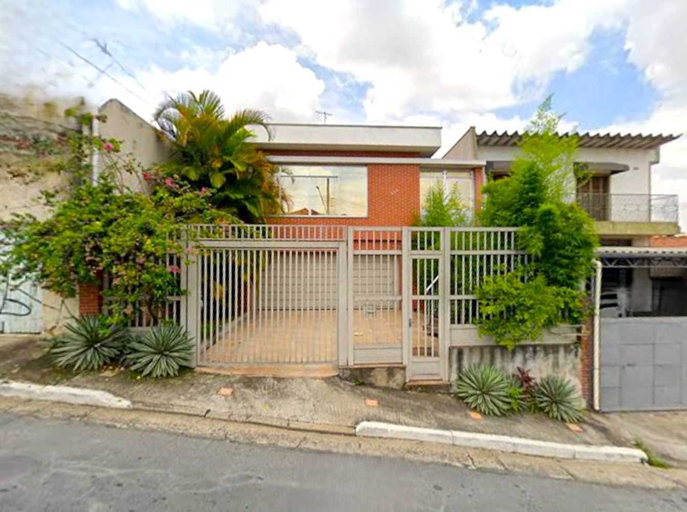 Imagem do imóvel Casa, Padrão, 0 vaga(s) de garagem
