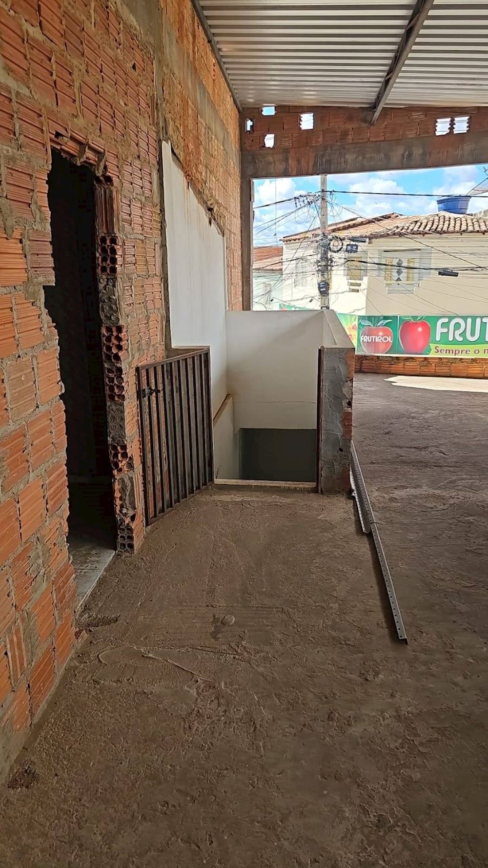 Casa, Padrão, 1 vaga(s) de garagem, localizado em Irecê - BA, bairro São José