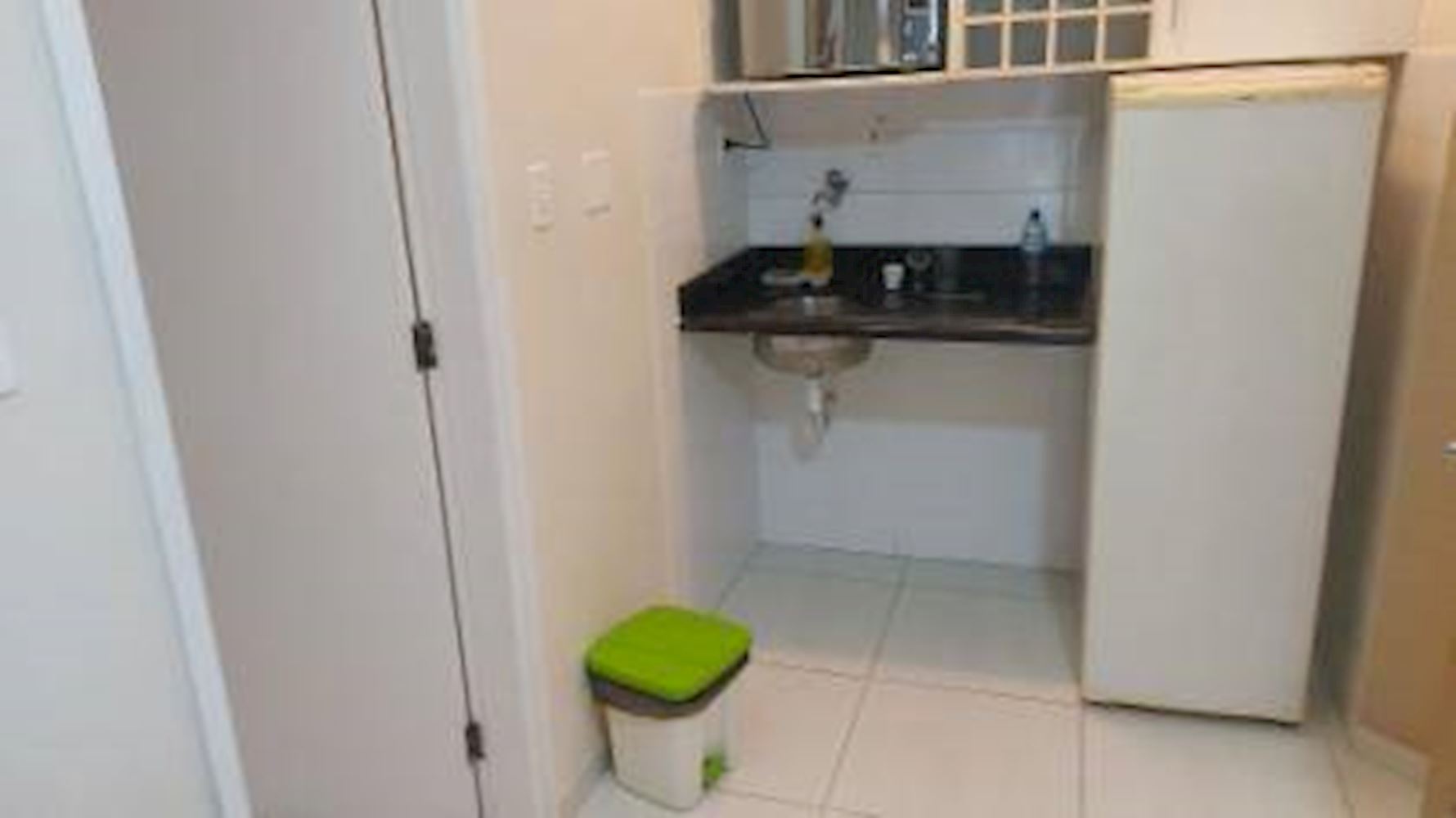 Apartamento, Padrão, 0 vaga(s) de garagem, localizado em Santos - SP, bairro Gonzaga