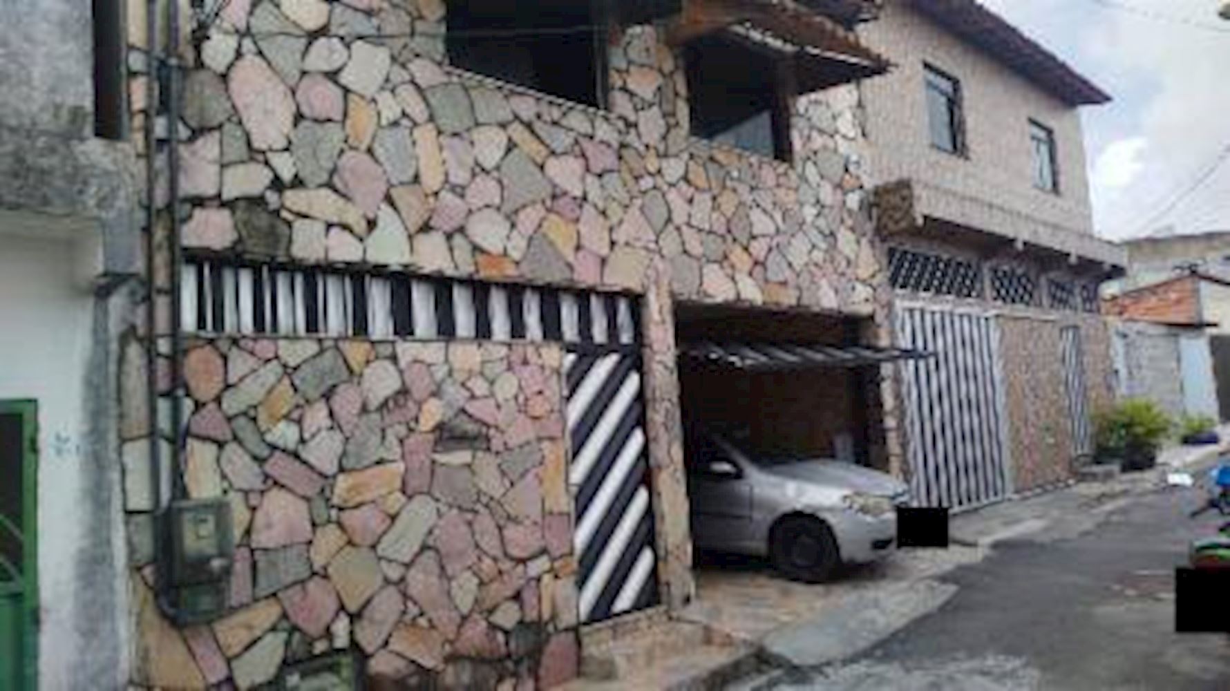 Casa, Padrão, 1 vaga(s) de garagem, localizado em Camaçari - BA