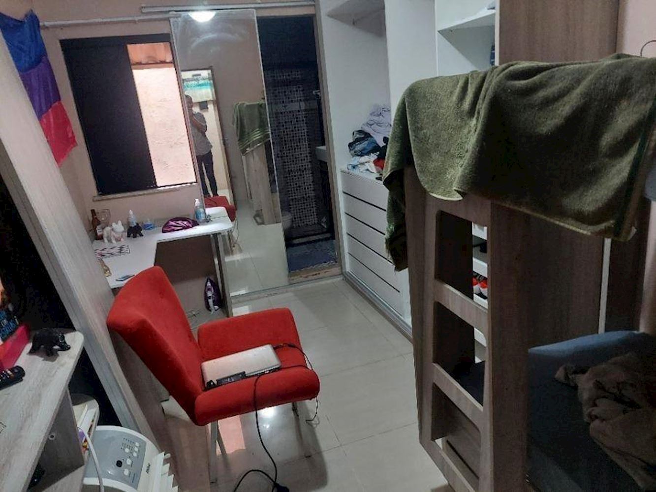Casa, Padrão, 1 vaga(s) de garagem, localizado em Camaçari - BA