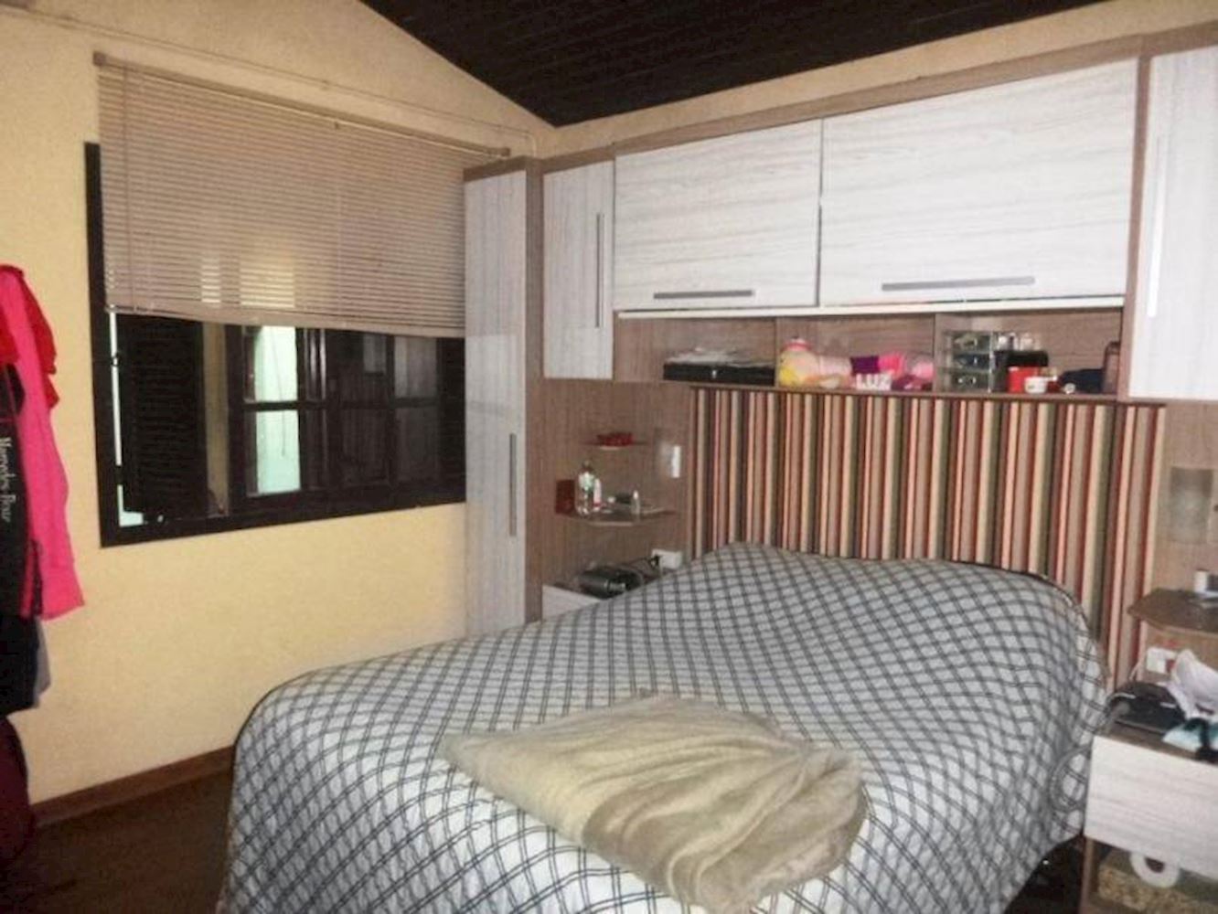 Casa, Padrão, 0 vaga(s) de garagem, localizado em Pelotas - RS