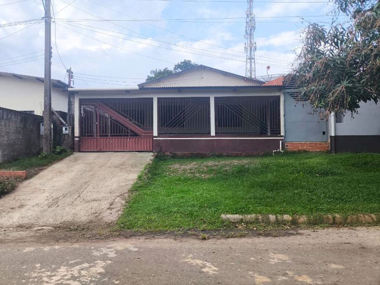 Casa em Leilão em Rodrigues Alves / AC - 196716