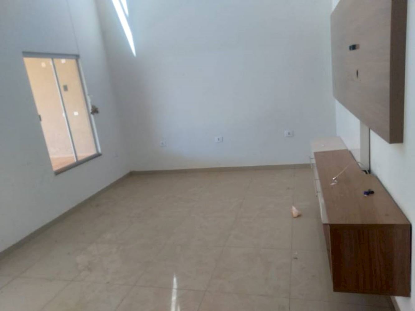 Casa, Padrão, 1 vaga(s) de garagem, localizado em Porangatu - GO, bairro Santa Luzia
