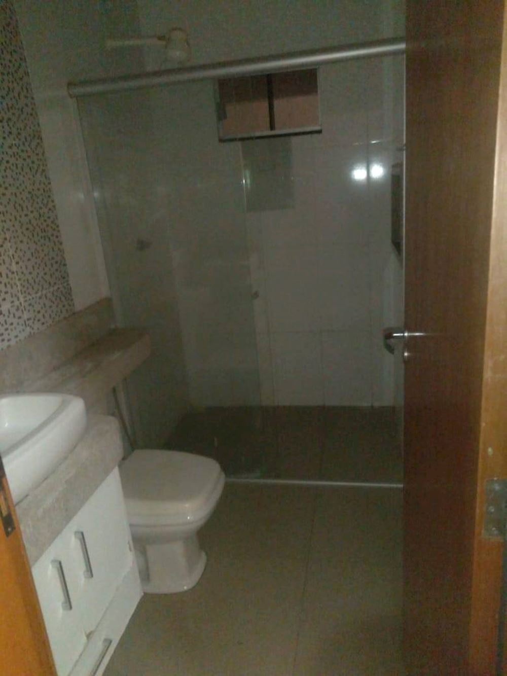 Casa, Padrão, 1 vaga(s) de garagem, localizado em Porangatu - GO, bairro Santa Luzia