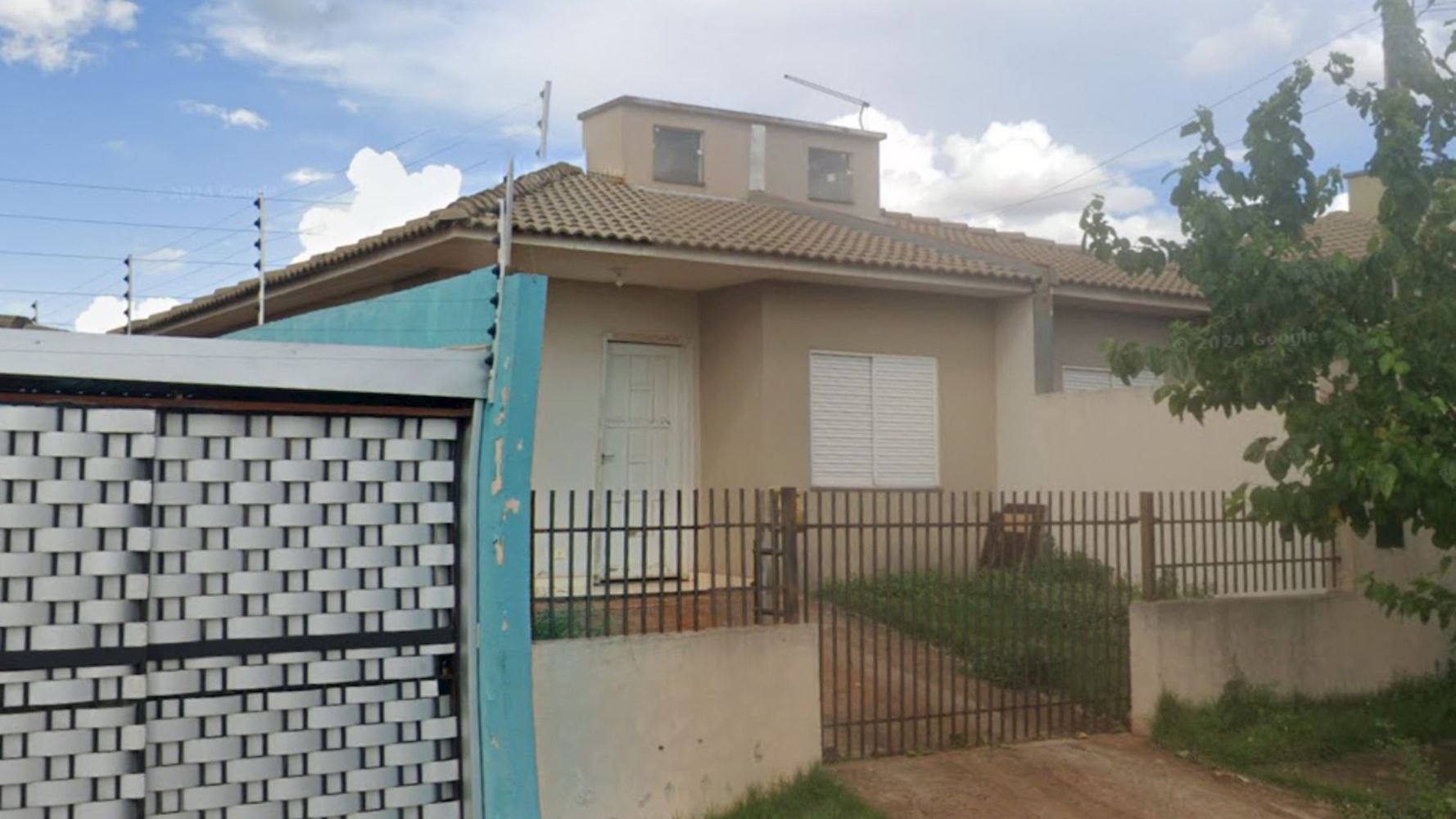 Casa no Jardim França em Sarandi/PR, localizado em Sarandi - PR, bairro Jardim França