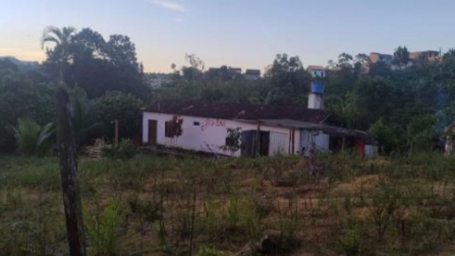 Casa na Corte de Pedra em Presidente Tancredo Neves/BA, localizado em Presidente Tancredo Neves - BA, bairro Corte de Pedra