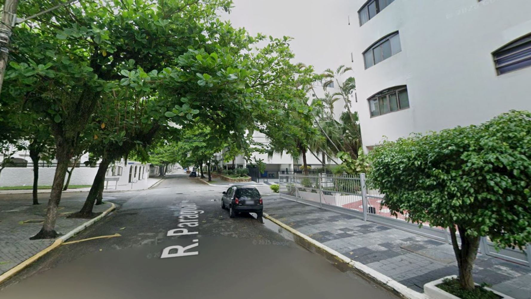 Apartamento Duplex no “Cond. Ed. Costa do Marfim” – Jardim Santa Izabel – Guarujá/SP, localizado em Guarujá - SP, bairro Jardim Santa Izabel