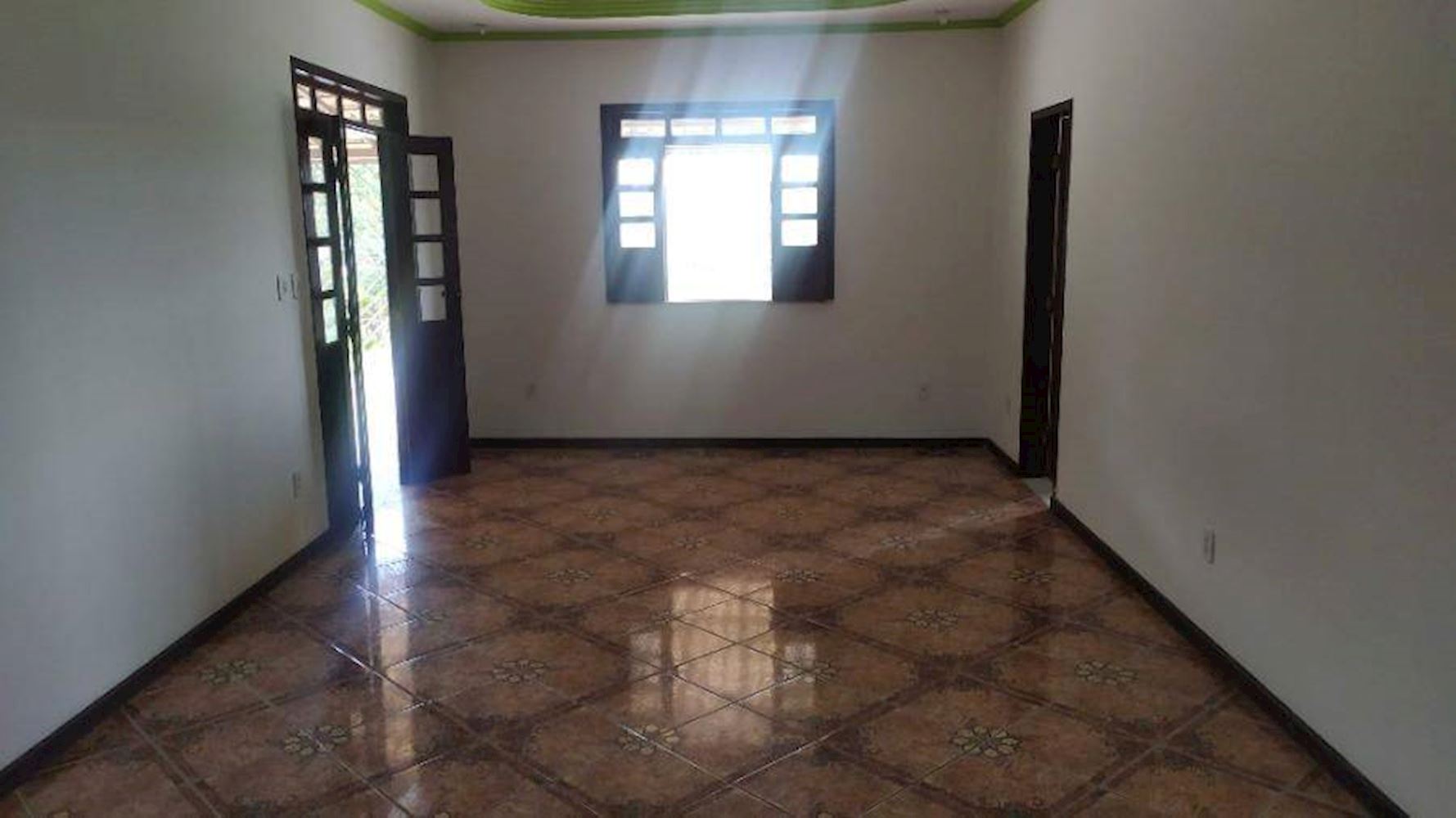 Casa, Padrão, 1 vaga(s) de garagem, localizado em Camaçari - BA