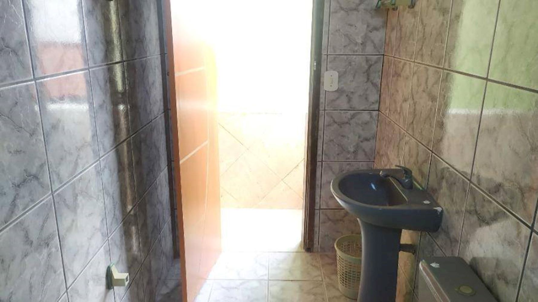 Casa, Padrão, 1 vaga(s) de garagem, localizado em Camaçari - BA