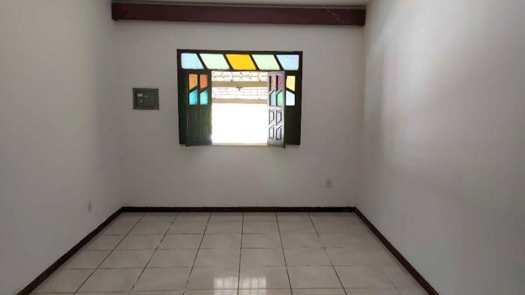 Casa, Padrão, 1 vaga(s) de garagem, localizado em Camaçari - BA